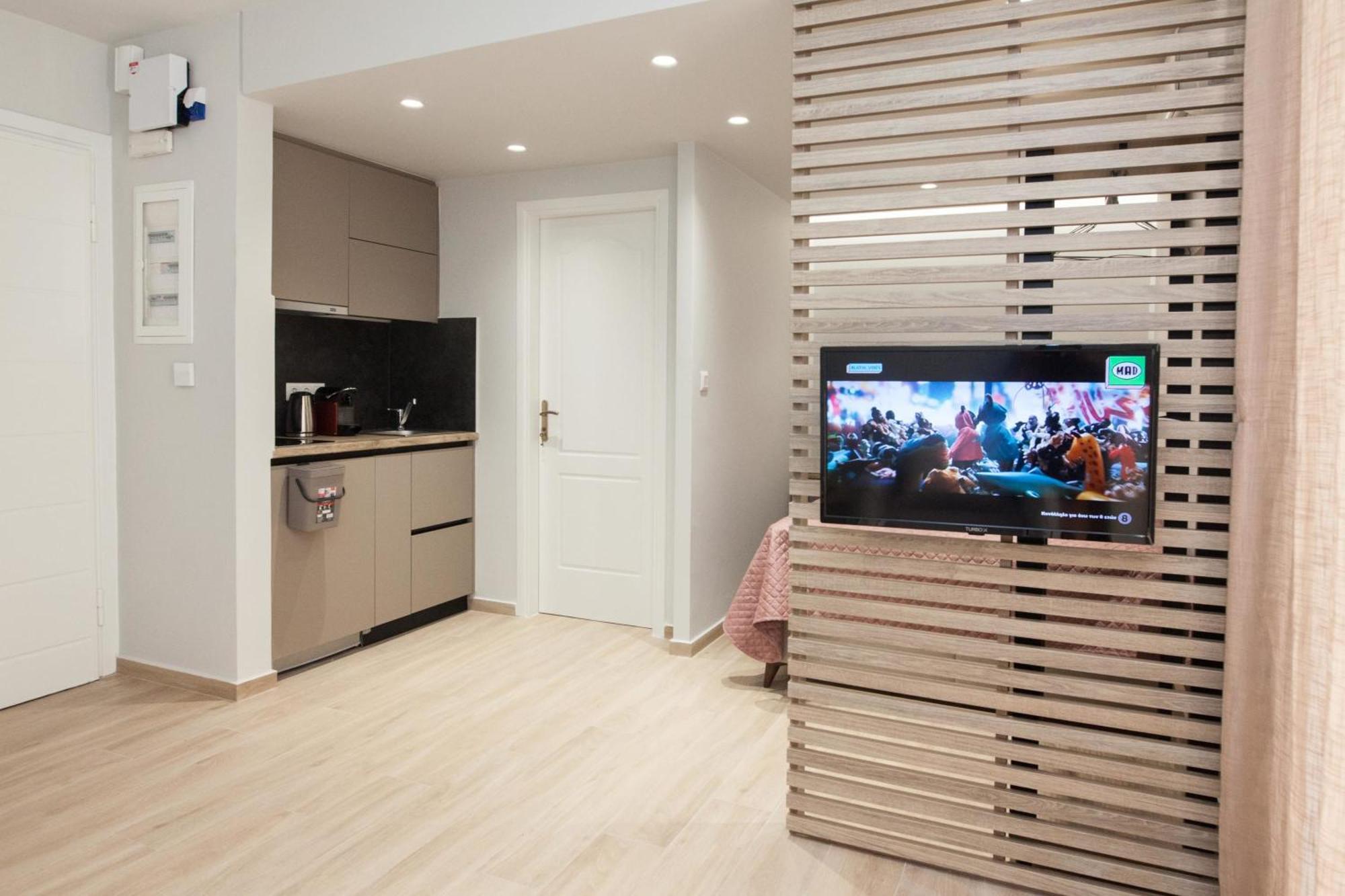 Petralona Gem Hotel-Style Studio With Balcony Афіни Екстер'єр фото